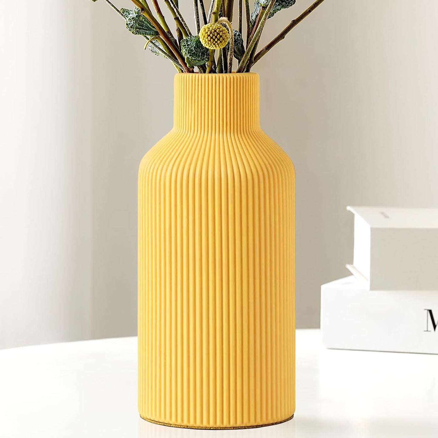 White Ceramic Flower Vase, Minimalist Decor, Modern Home Decorative Vase, Small Pampas Grass Vases For Kitchen, Bedroom, Office, Living Room, Bathroom, Shelf Centerpiece Table Decorations(8 in)