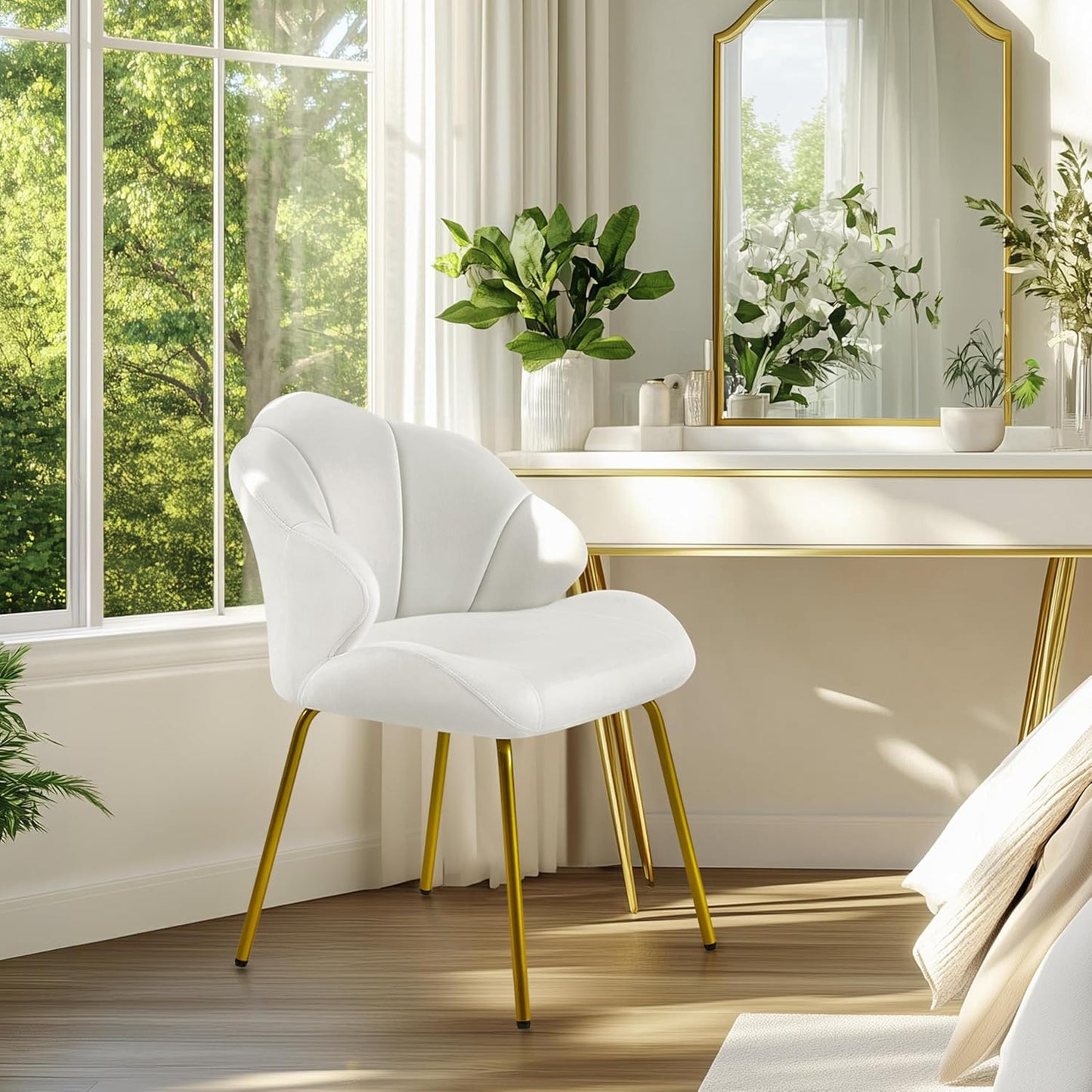 Vanity Chair, Velvet Accent Chair with Shell-Shaped Backrest, Modern Armchair with Gold Metal Legs for Dressing Room/Bedroom/Living Room, White