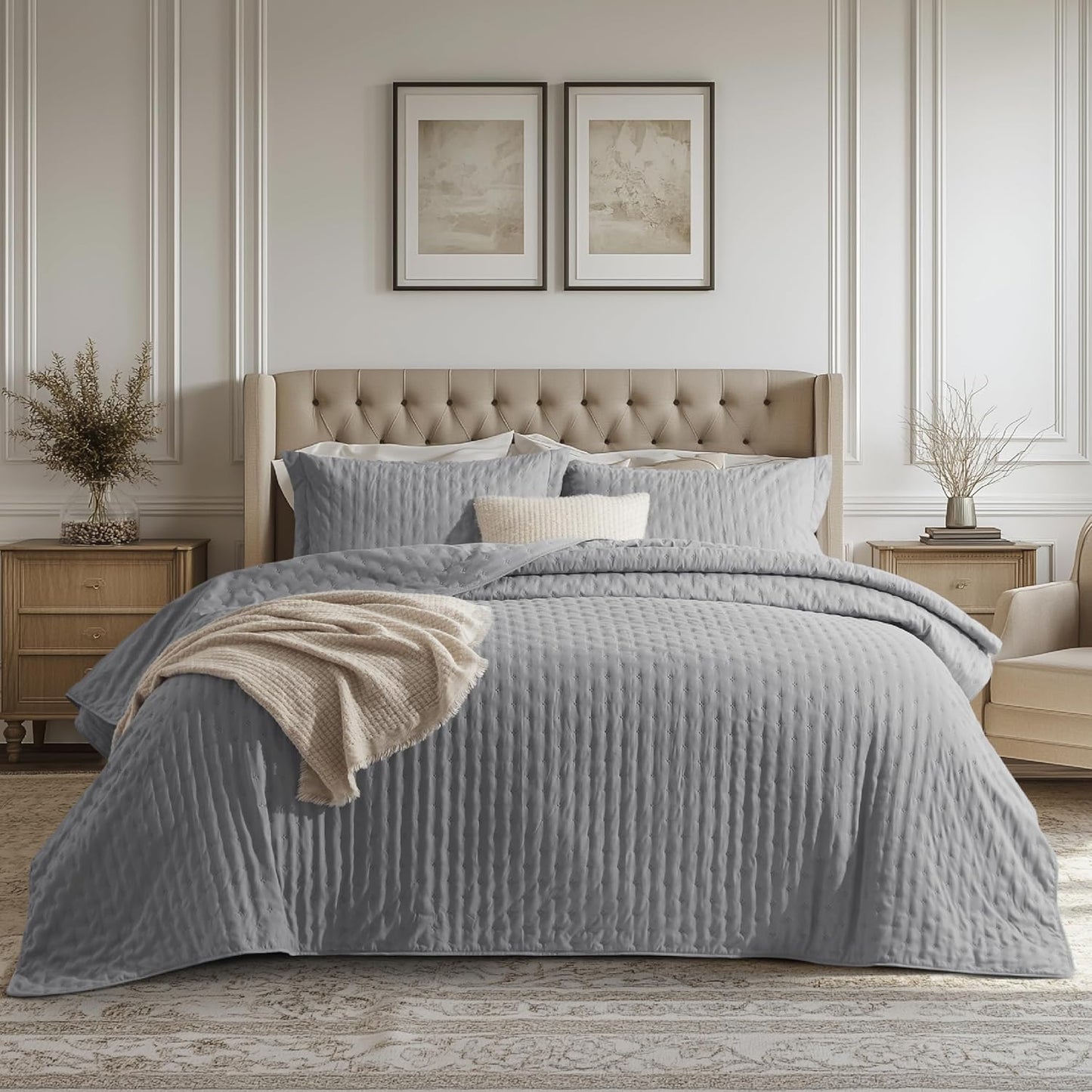 Quilts Queen Size - Bright White Bedspread Queen Size & Lightweight Comforter, Modern Coverlet with Clover Pattern, Ultra Soft All-Season Bedding, 90 x 96 Inches | Stitch-Free Quilting, Lightweight, Summer Bedding Set, Machine Washable, Pet-Friend