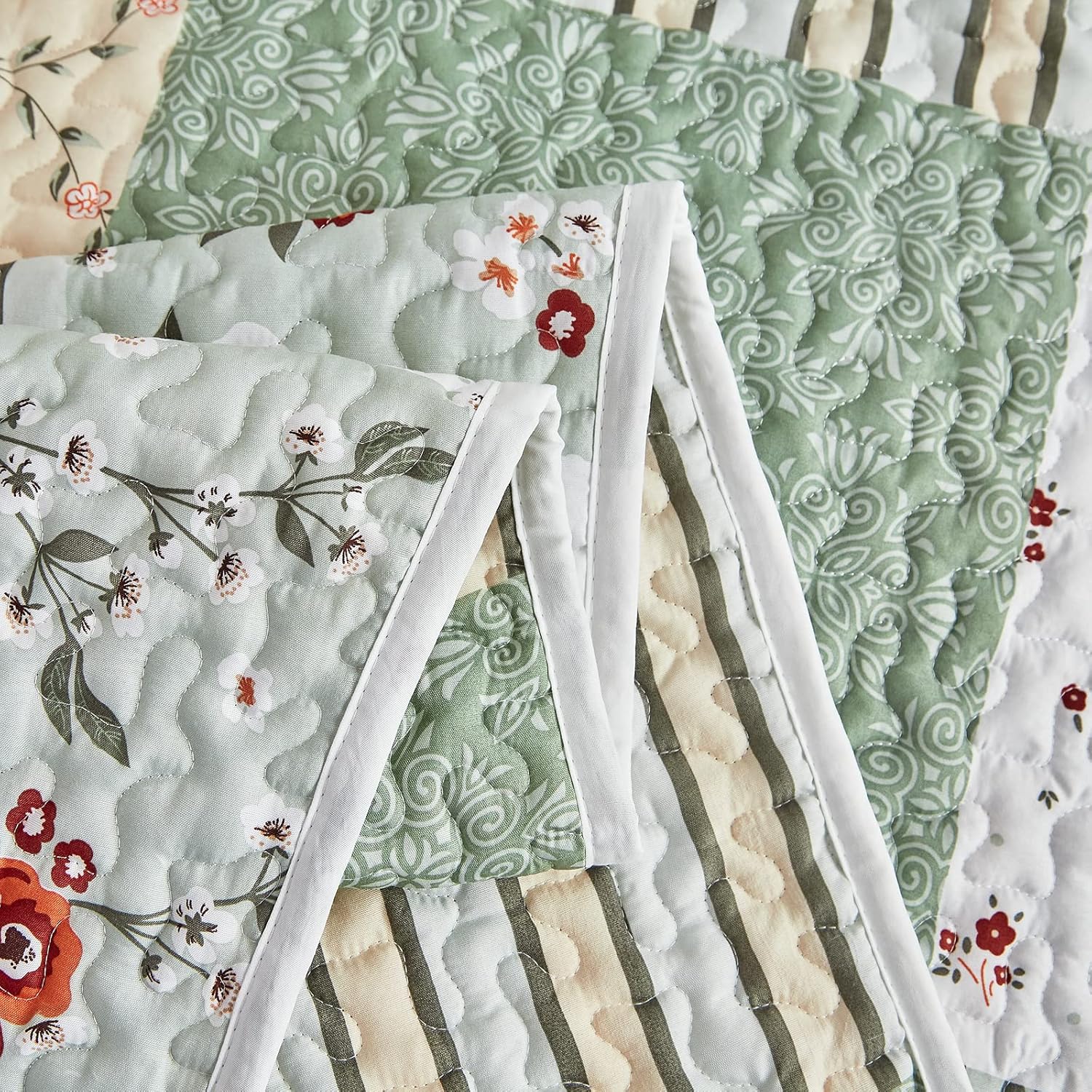 Quilt Set Full/Queen Size, 3 Pieces Green Floral Plaid Summer Bedspread Coverlet Set, Soft Microfiber Reversible Lightweight Bed Cover for All Season (90" x 90", 1 Quilt+ 2 Pillow Shams)