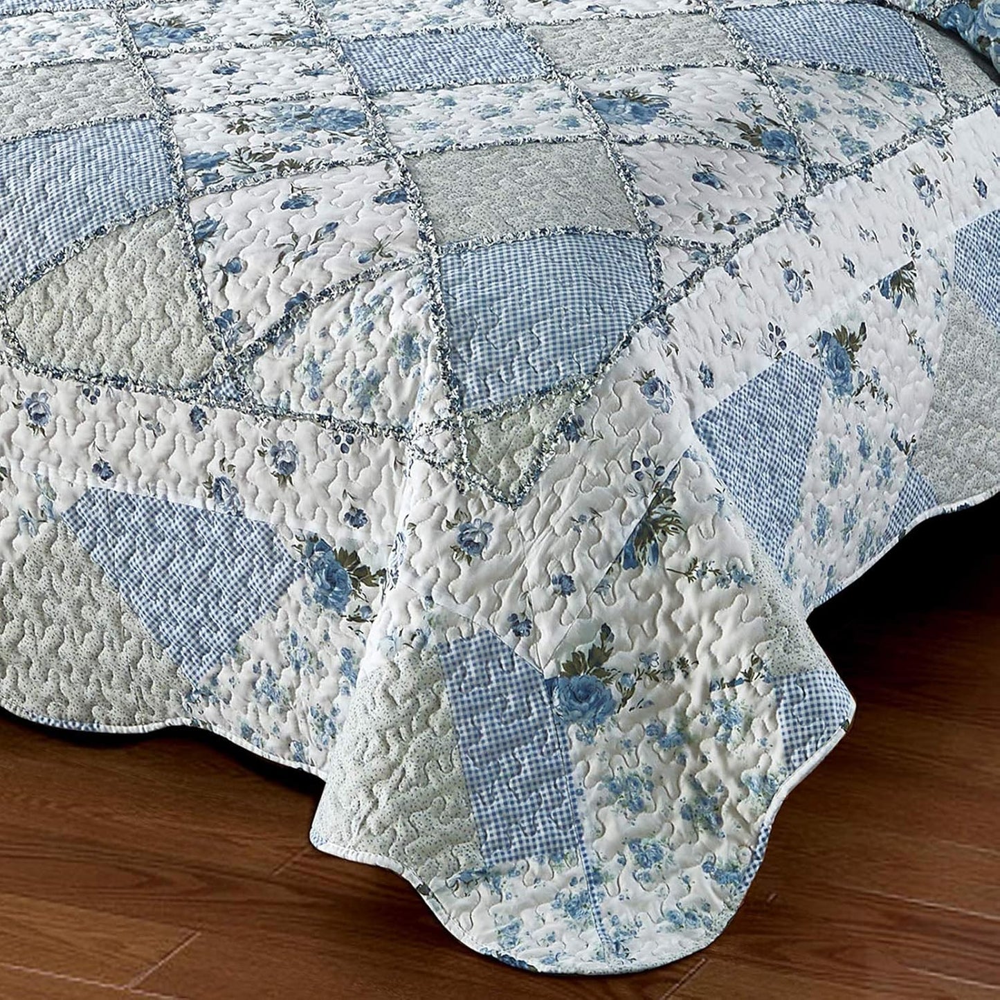 Blue Floral Patchwork Quilt Set, Full Queen Size, 3 Piece Bedding Set with 2 Pillowcases | Blue Patchwork Quilt, Queen Size Bedspread, Reversible Quilt Set, Floral Quilt Set, Patchwork Quilt Set, Queen Comforter Set