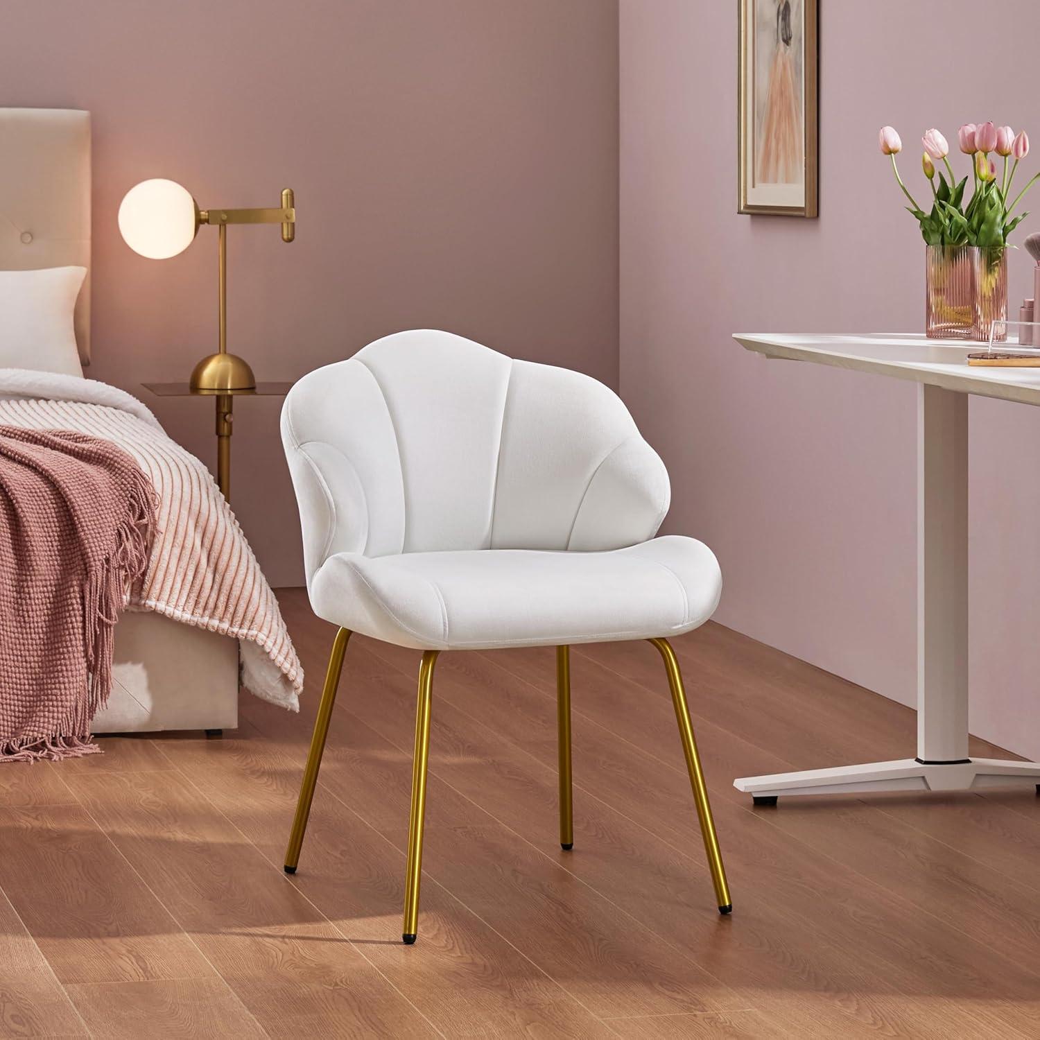 Vanity Chair, Velvet Accent Chair with Shell-Shaped Backrest, Modern Armchair with Gold Metal Legs for Dressing Room/Bedroom/Living Room, White